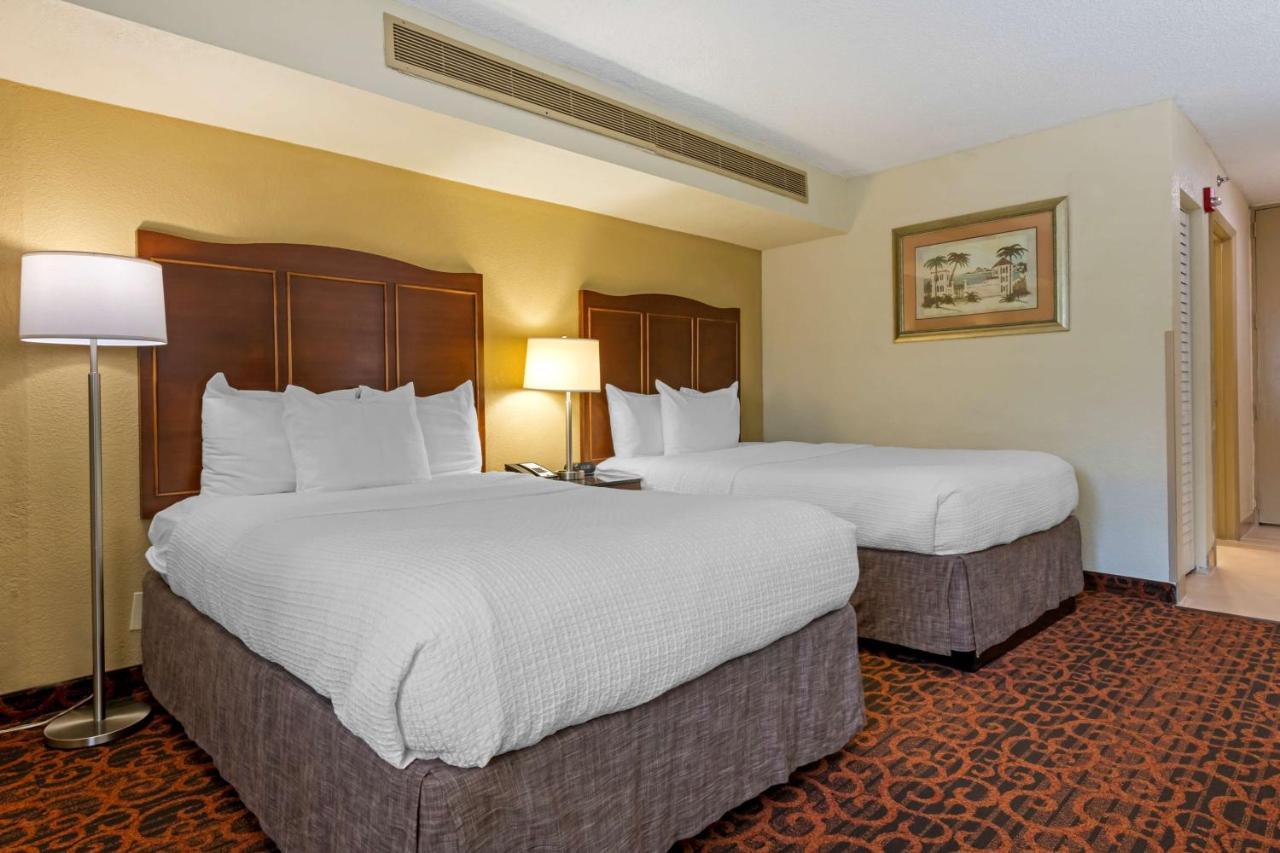 Best Western Plus North Miami-Bal Harbour Bagian luar foto