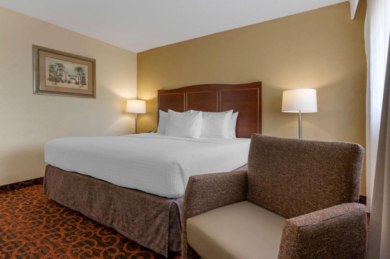 Best Western Plus North Miami-Bal Harbour Bagian luar foto