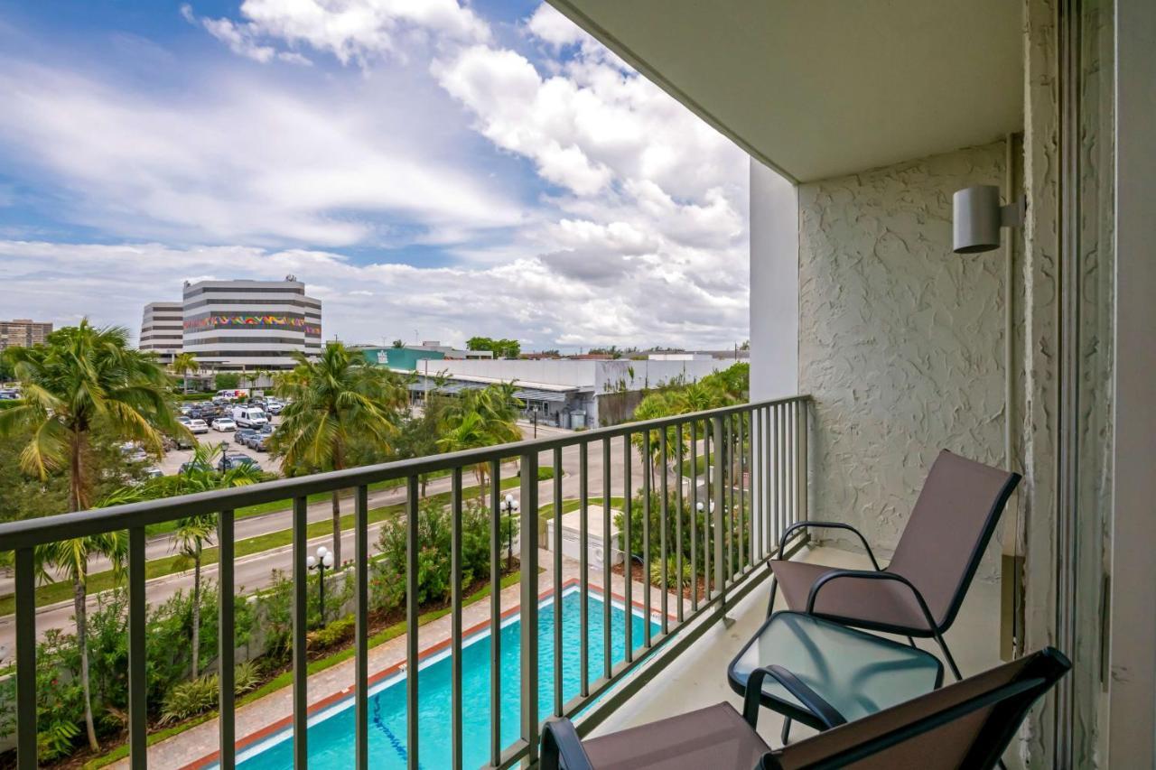 Best Western Plus North Miami-Bal Harbour Bagian luar foto