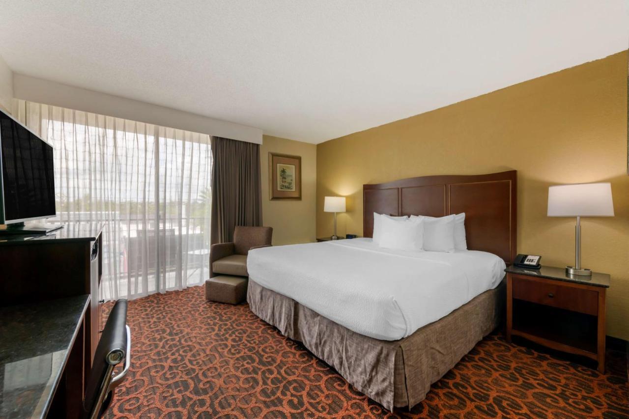 Best Western Plus North Miami-Bal Harbour Bagian luar foto