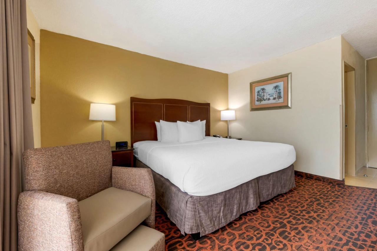 Best Western Plus North Miami-Bal Harbour Bagian luar foto