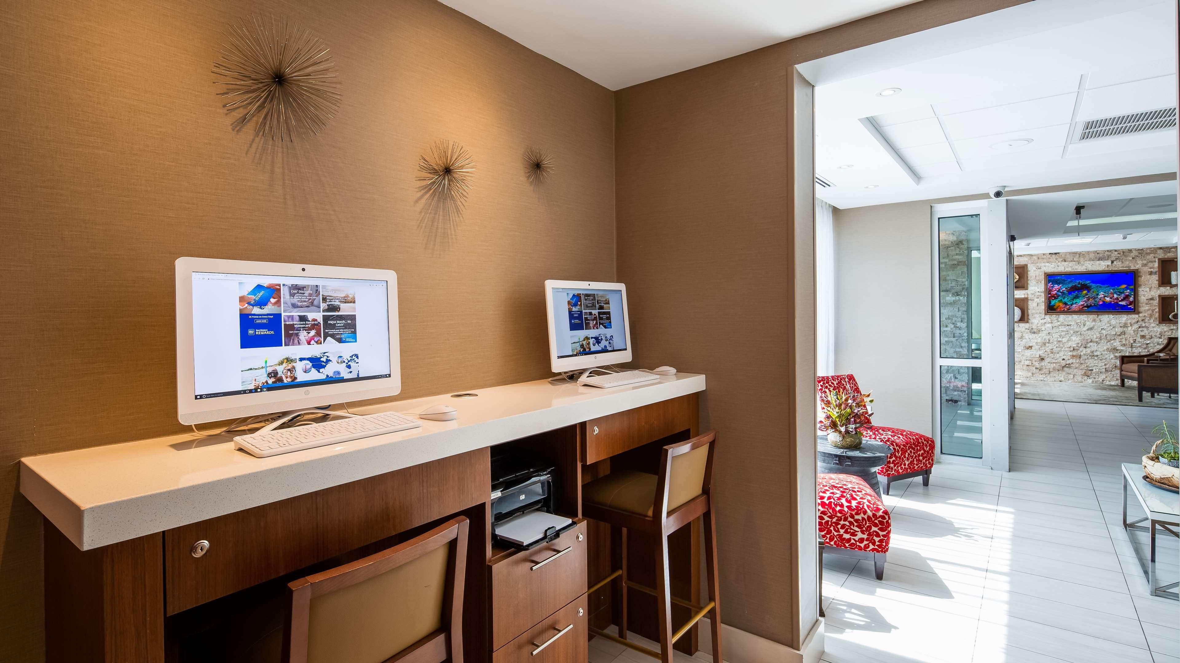 Best Western Plus North Miami-Bal Harbour Bagian luar foto